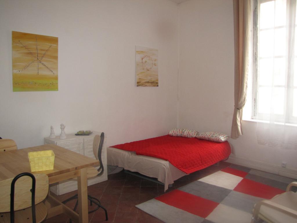 Appartements Cote Pont Vieux-Self Check-In Каркасон Екстериор снимка