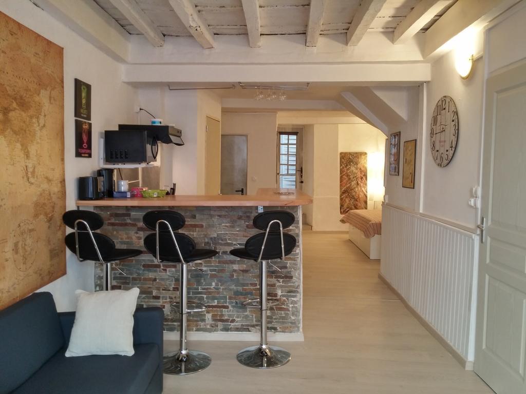 Appartements Cote Pont Vieux-Self Check-In Каркасон Екстериор снимка
